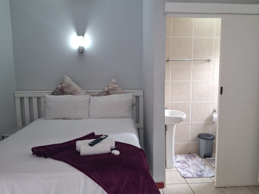 1 Bedroom Property for Sale in Gonubie North Eastern Cape